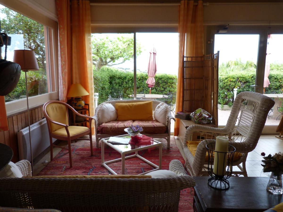 Hotel La Caravelle Fréjus Exteriör bild